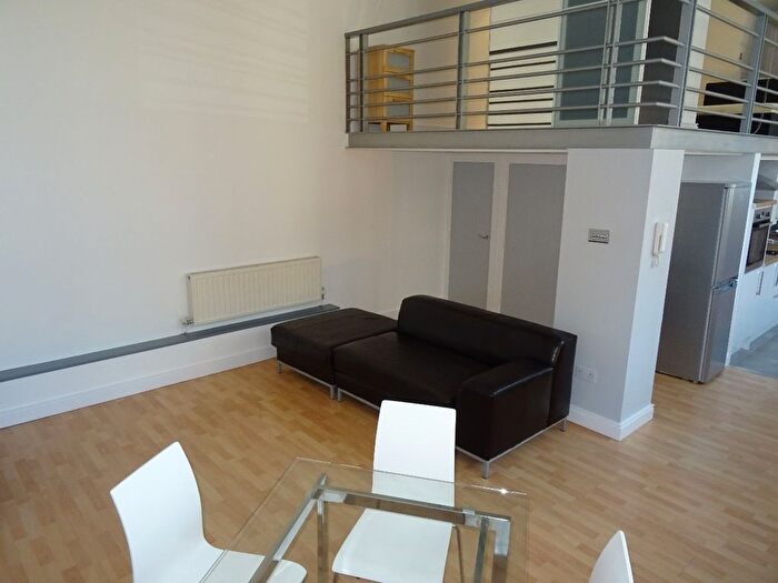 1 Bedroom Flat To Rent In George Street, Liverpool, L3