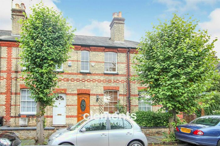 2 Bedroom Terraced House To Rent In Oster Street, St.Albans, AL3
