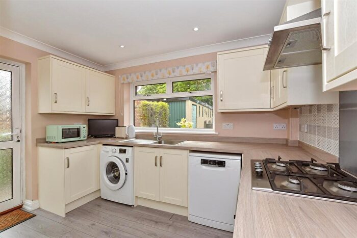 3 Bedroom Detached Bungalow For Sale In Rosemary Avenue, Minster-On-Sea, Sheerness, Kent, ME12