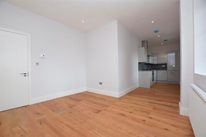 1 Bedroom Flat To Rent In Newfoundland Circus, Bristol, BS2