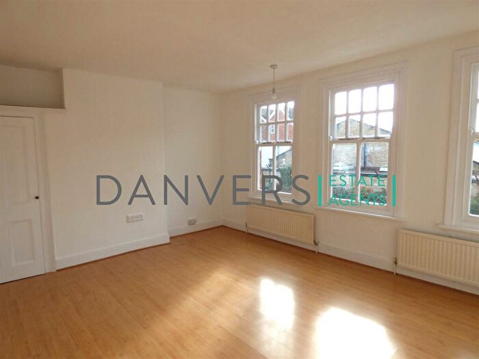 3 Bedroom Terraced House To Rent In Stretton Road, Leicester, LE3