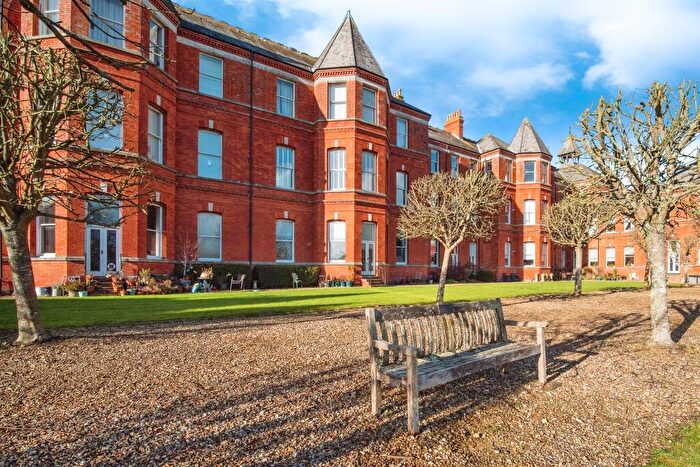 1 Bedroom Apartment For Sale In Sherren Avenue, Charlton Down, Dorchester, DT2