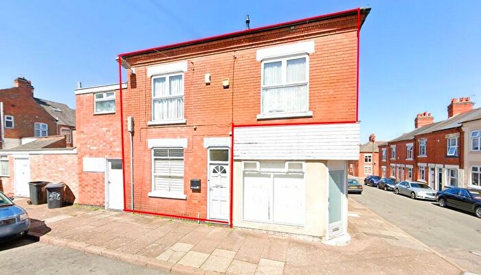 3 Bedroom Flat To Rent In A Vaughan Street, LE3