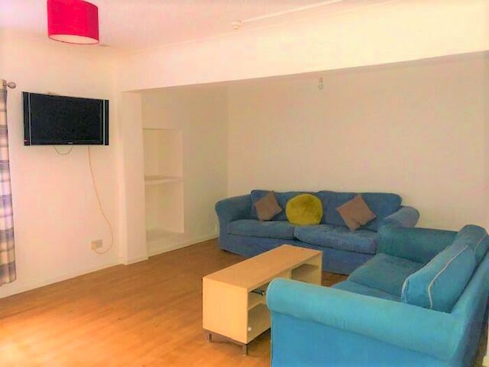 1 Bedroom House Of Multiple Occupation To Rent In Newport Road, Cardiff(City), CF24