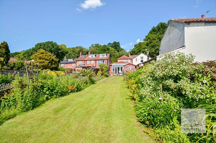 2 Bedroom Detached House For Sale In River View, Anchor Street, Coltishall, Norfolk, NR12