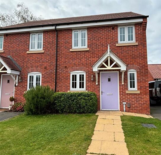 3 Bedroom Semi-Detached House To Rent In Pasture Way, Farnsfield, NG22