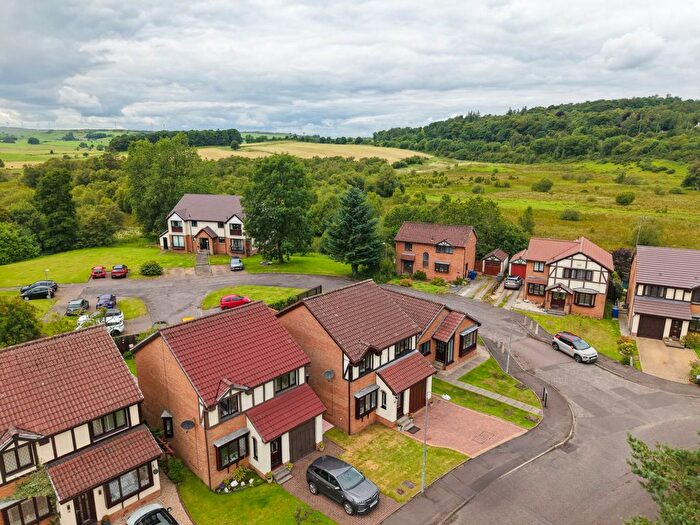 3 Bedroom Detached House For Sale In Nursery Grove, Kilmacolm, PA13