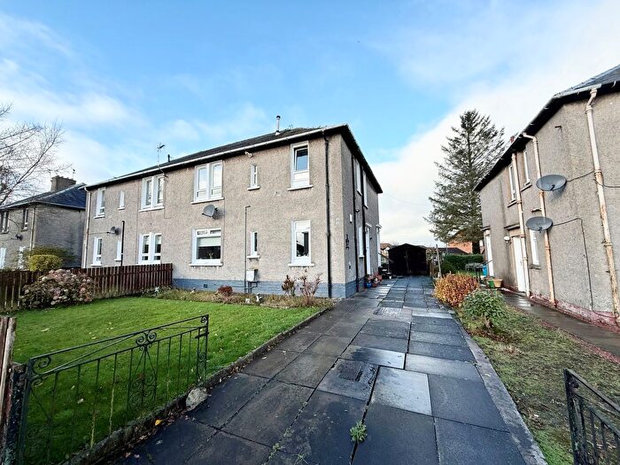 2 Bedroom Flat To Rent In Westerton Avenue, Glasgow, G76