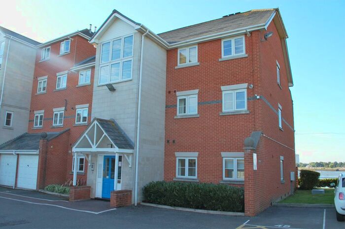 2 Bedroom Flat To Rent In Horseshoe Bridge, Southampton, SO17