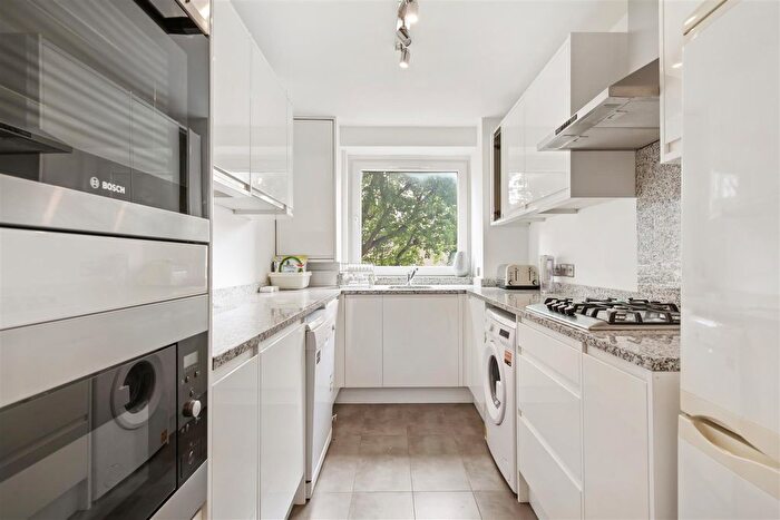 1 Bedroom Flat To Rent In Hollywood Road, Bolton, BL1