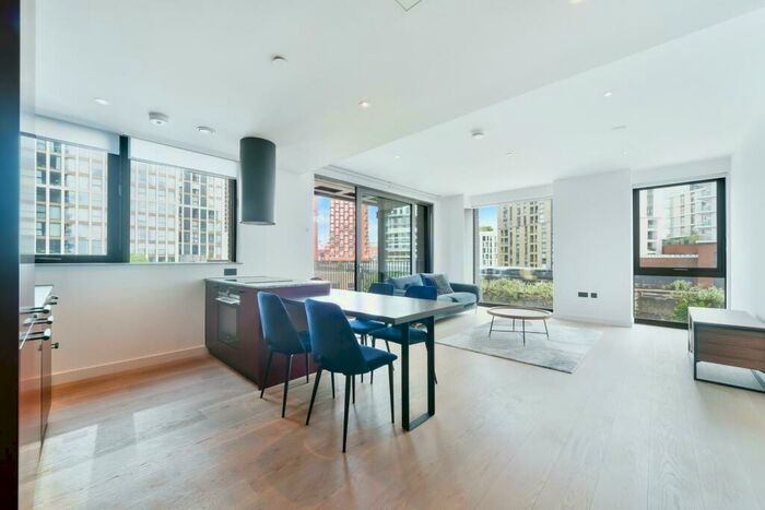 1 Bedroom Apartment To Rent In The Modern, Embassy Gardens, London, SW11