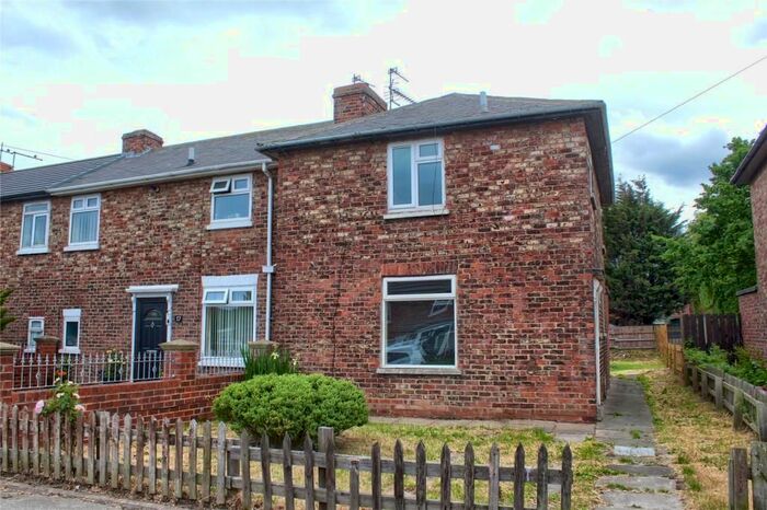 3 Bedroom Terraced House To Rent In Broadway West, Dormanstown, TS10