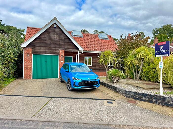 3 Bedroom Detached Bungalow For Sale In Cedar Lodge, Sandy Lane, Little Bealings, Woodbridge, IP13