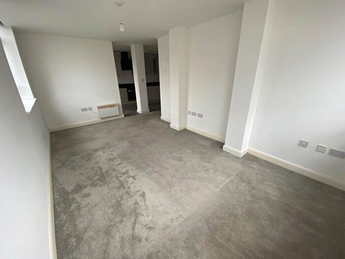 2 Bedroom Apartment To Rent In Belem Tower, L17