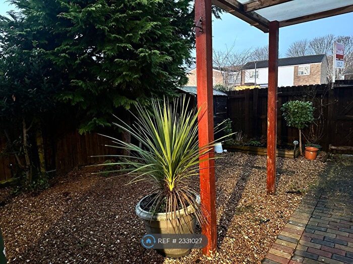 3 Bedroom Terraced House To Rent In Sefton Road, Stevenage, SG1
