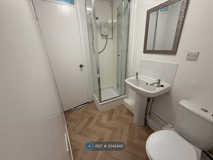 1 Bedroom Flat To Rent In Alexandra Road, Mutley, Plymouth, PL4