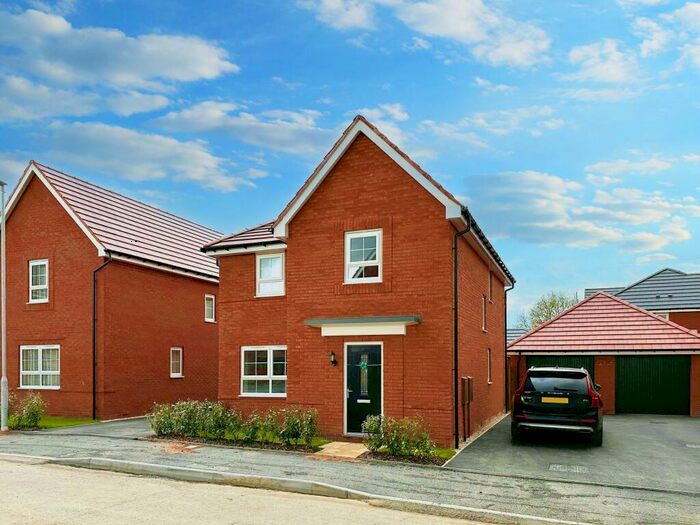 4 Bedroom Detached House To Rent In Moon Close, Hugglescote, LE67