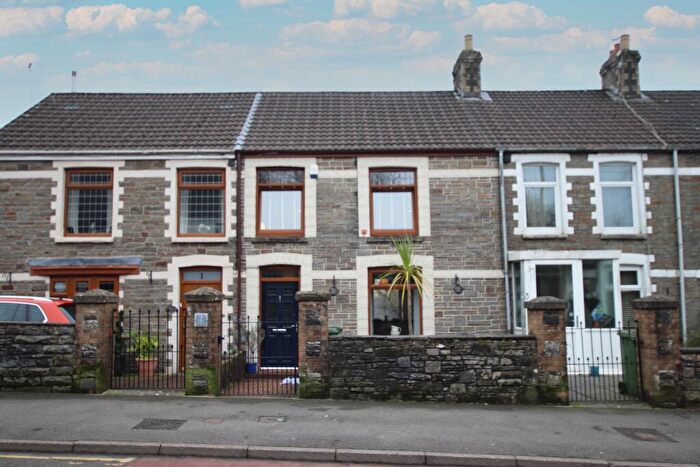3 Bedroom Cottage For Sale In James Terrace, Cross Inn, CF72