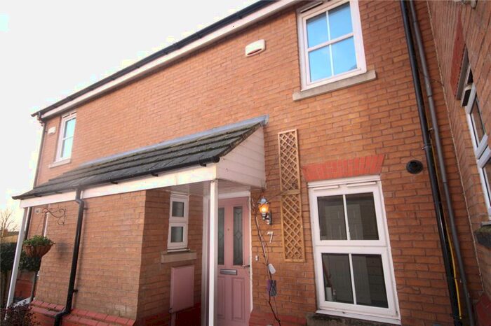 3 Bedroom Semi-Detached House To Rent In Montgomery Way, Wootton, Northampton, NN4