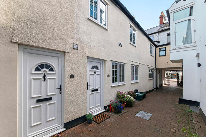 2 Bedroom Flat For Sale In Fore Street, Cullompton, EX15