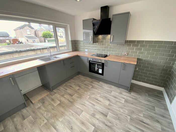 2 Bedroom Flat To Rent In Allt-Yr-Yn Crescent, Newport, NP20