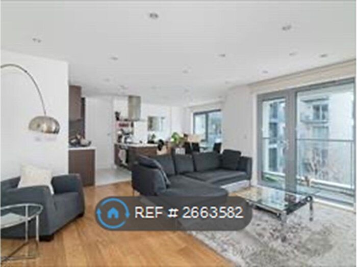 2 Bedroom Flat To Rent In Christian Street, London, E1