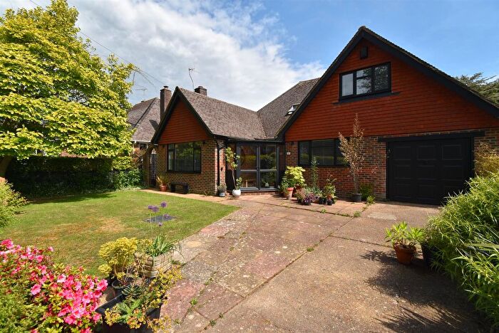 4 Bedroom Detached Bungalow For Sale In Pages Lane, Bexhill-On-Sea, TN39