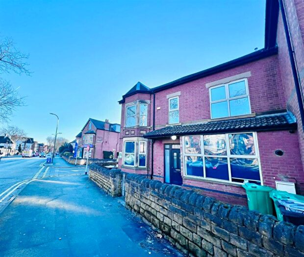 1 Bedroom Apartment To Rent In Lenton Boulevard, Nottingham, NG7