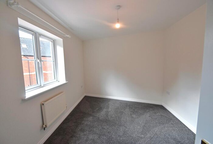 4 Bedroom Semi-Detached House To Rent In Popham Close, Tiverton, Devon, EX16