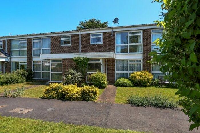 3 Bedroom Terraced House To Rent In Netherby Park, Weybridge, KT13