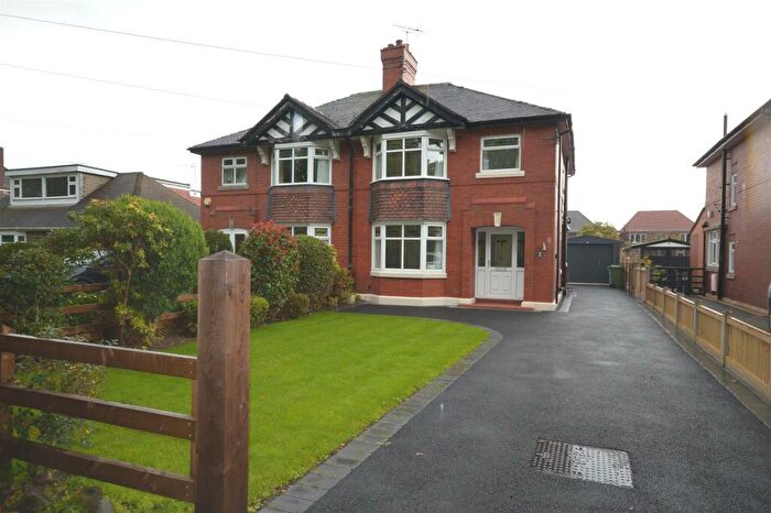 3 Bedroom Semi-Detached House To Rent In Abbey Road, Sandbach, CW11