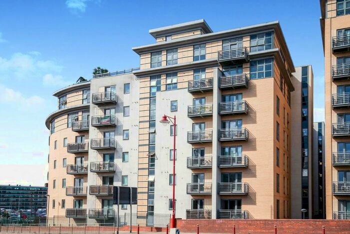 1 Bedroom Apartment To Rent In Balmoral Place, Brewery Wharf, LS10