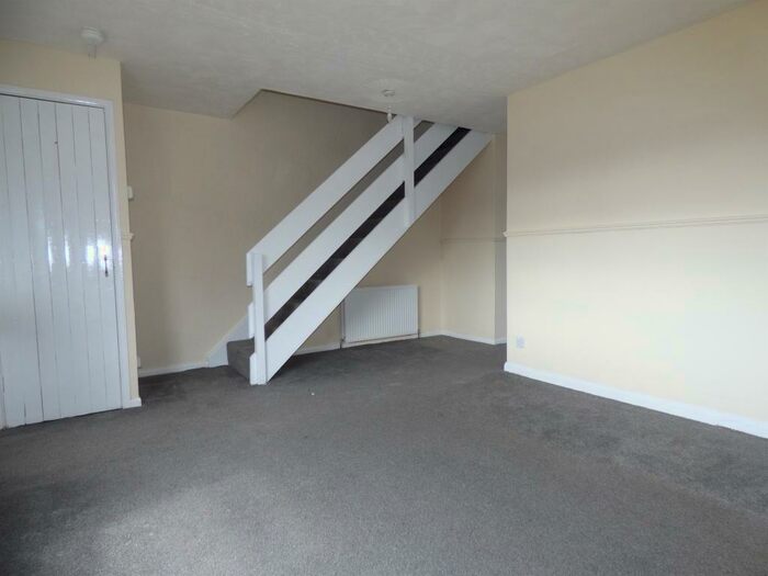 2 Bedroom End Of Terrace House To Rent In Glenkiln Walk, Dumfries, DG2