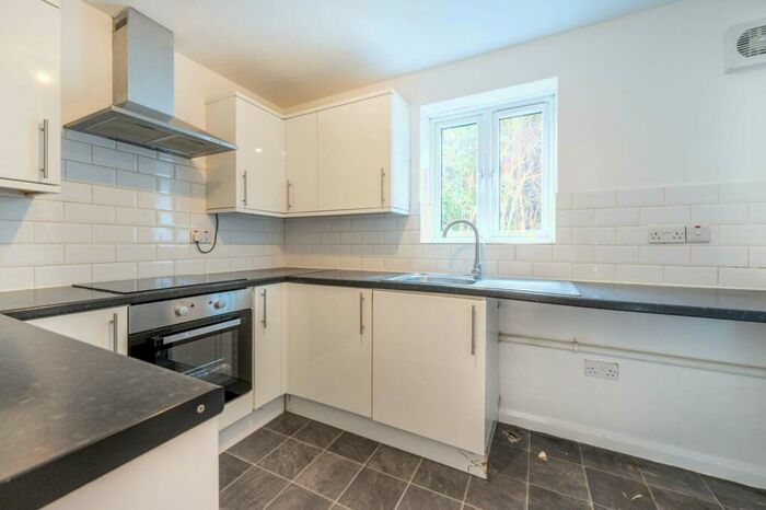 1 Bedroom Flat To Rent In Jack Clow Road, West Ham, London, E15