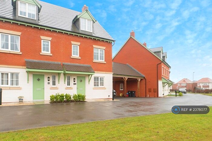 3 Bedroom Semi-Detached House To Rent In Coalville, Coalville, LE67