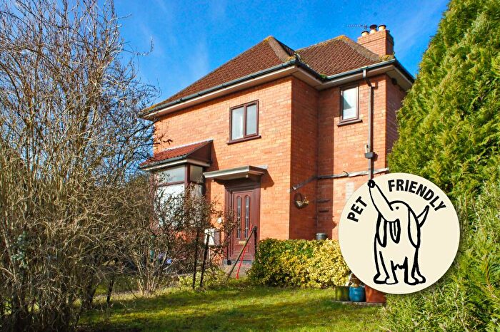 3 Bedroom Semi-Detached House To Rent In Shirehampton Road, Sea MIlls, BS9