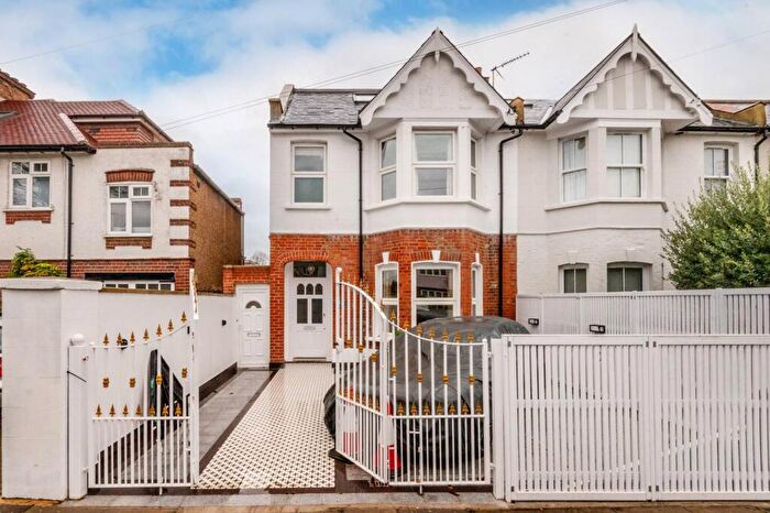 5 Bedroom Semi Detached House To Rent In St Leonards Road, Mortlake, London, SW14