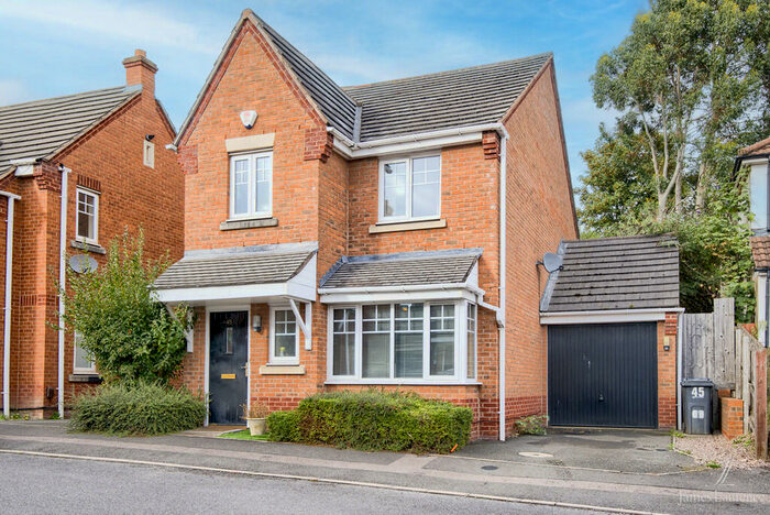 3 Bedroom Detached House To Rent In Broomfield Road, Erdington, Birmingham, B23