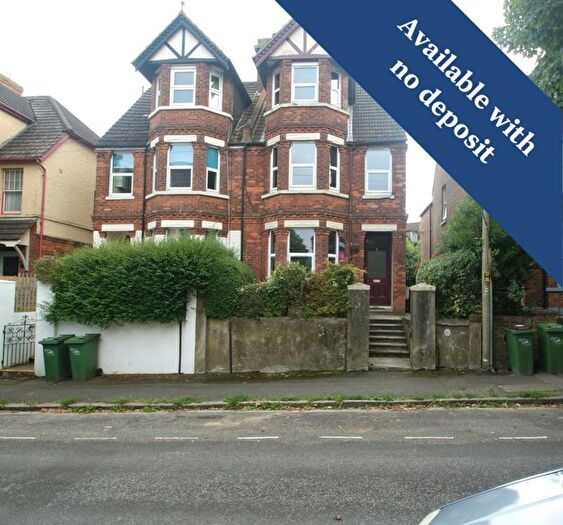 3 Bedroom Flat To Rent In St Johns Church Road, Folkestone, CT19