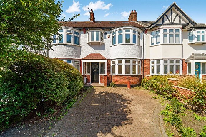4 Bedroom Property To Rent In Grasmere Avenue, Merton Park, SW19