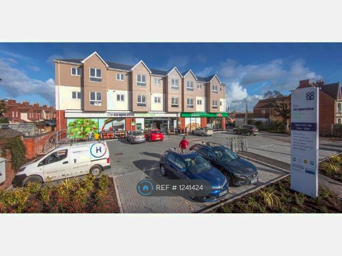 2 Bedroom Flat To Rent In Paragon House, Bridgwater TA6