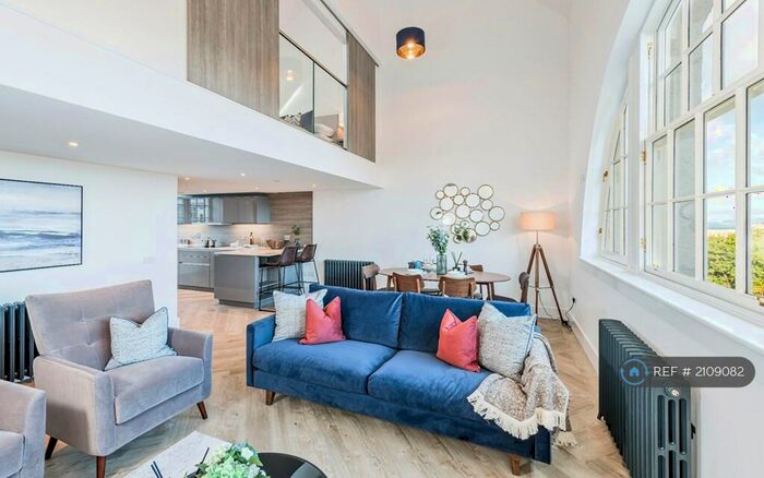 3 Bedroom Flat To Rent In Viewforth, Edinburgh, EH10