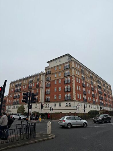 2 Bedroom Flat For Sale In Kings Lodge, Pembroke Road, Ruislip, HA4