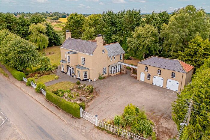 5 Bedroom Detached House For Sale In Asperton Road, Wigtoft, PE20