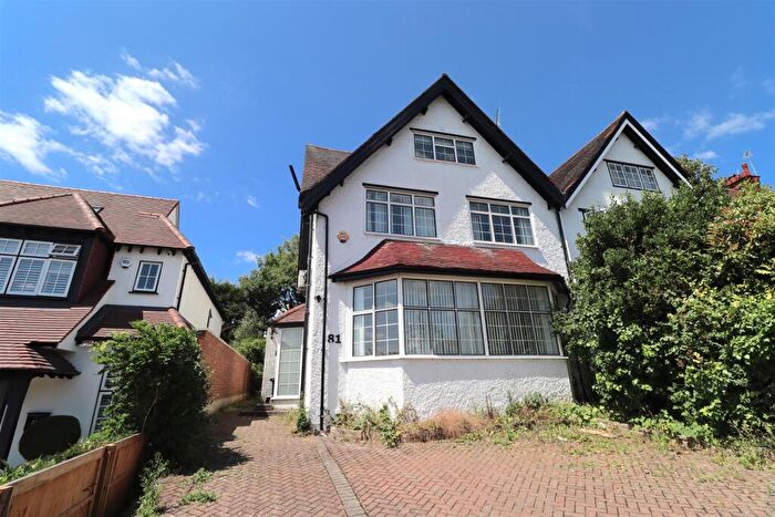 5 Bedroom House To Rent In Hodford Road, London, NW11