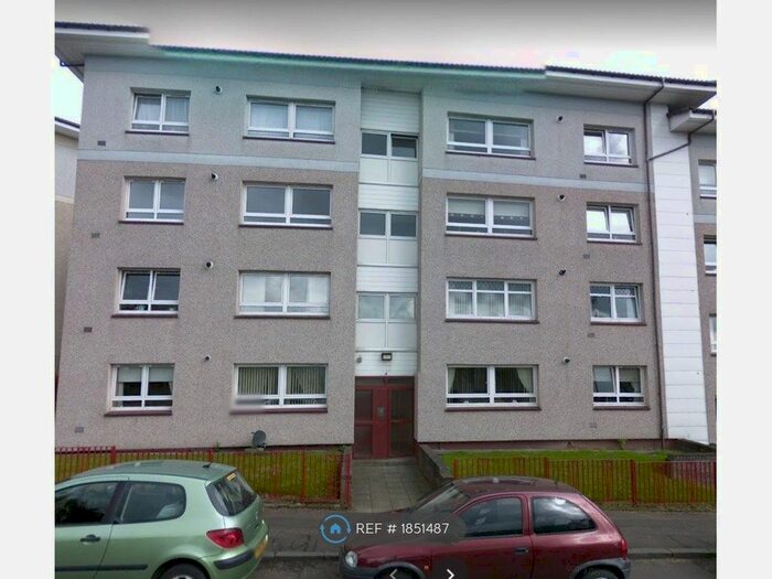 3 Bedroom Flat To Rent In Milton Street, Airdrie, ML6