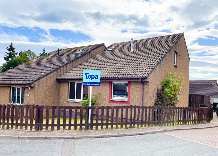 3 Bedroom Semi-Detached House For Sale In Old Steading Road, Inverness, IV3