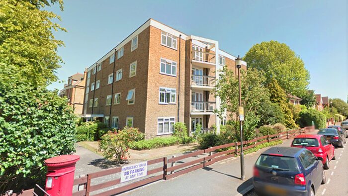 2 Bedroom Flat To Rent In Ridgway Court, Ridgway, Wimbledon, London, SW19