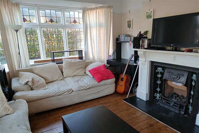 2 Bedroom Flat To Rent In Cavendish Road, Newcastle Upon Tyne, NE2