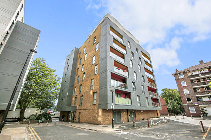 2 Bedroom Flat For Sale In Crowder Street, E1